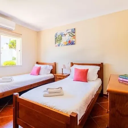 Isadora Holiday home Almargem do Bispo