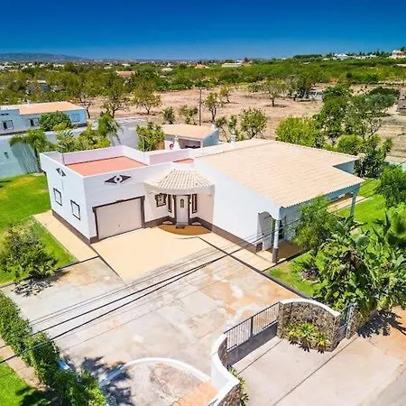 Isadora Holiday home Almargem do Bispo